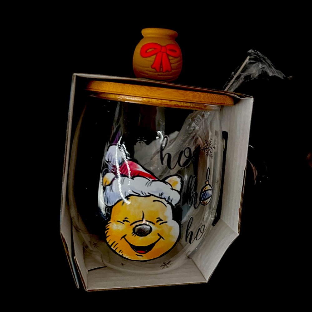 Disney Winnie The Pooh Glass Mug with bamboo lid and topper.